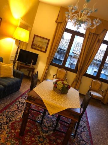 Residence Odoni Venesia Bagian luar foto